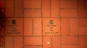 11月のキャンプに必要な持ち物は何ですか？