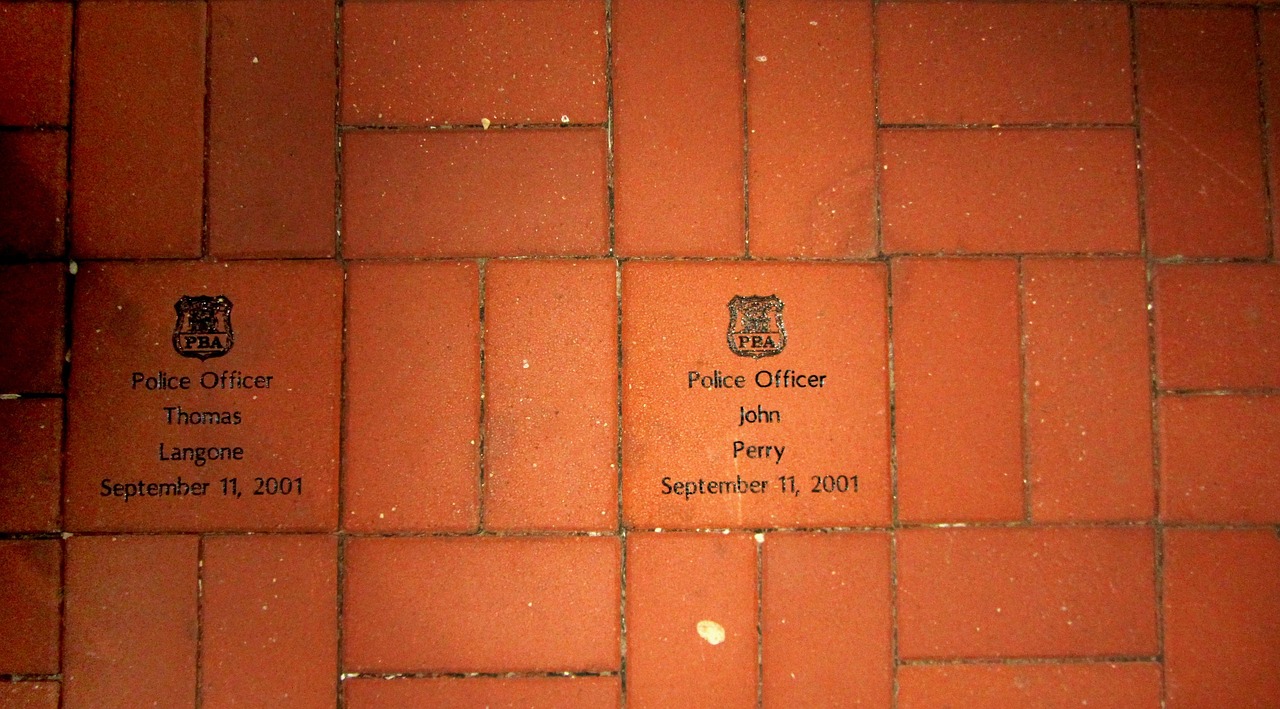 11月のキャンプに必要な持ち物は何ですか？